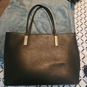 Elegant Black Leather Tote Bag